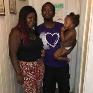 Meet your Posher, Develle